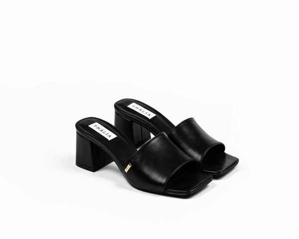 Thália PETA-approved black block heel shoes